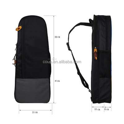Bolsa esportiva de nylon preta de 30L com alças acolchoadas e faixas refletivas